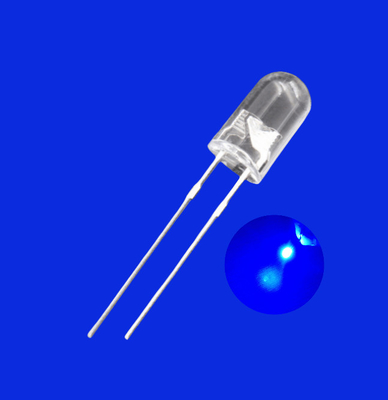 0.5W 5mm LED 빛 방출 다이오드 520-530nm 블루 컬러 25000mcd 선명한 렌즈